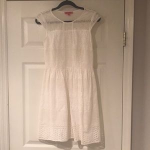 Betsey Johnson, Size 4, White Eyelet Deess